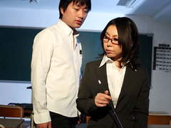 Horny Japanese teacher Minami Kitagawa blows her students ha
